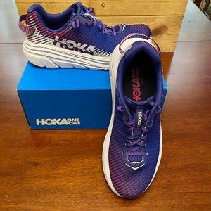 Hoka One One W Rincon 2 (size 9 $65)